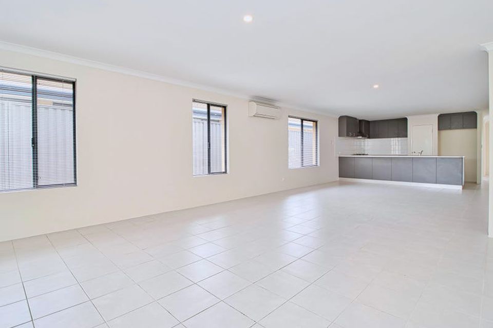 33 Elm Way, Baldivis