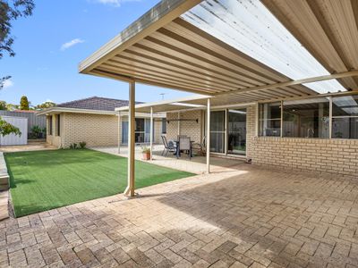 16 Garland Court, Kardinya