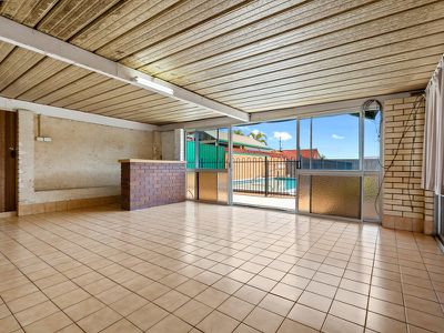 33 Pandeen Road, Rochedale South