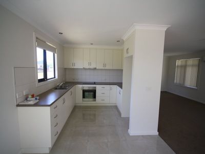 3 / 33 Jackson Street, Wynyard