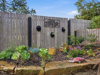 1 / 8 Smith Street, Cygnet