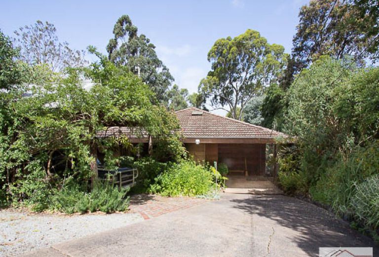28 Falconer Street, Glen Waverley