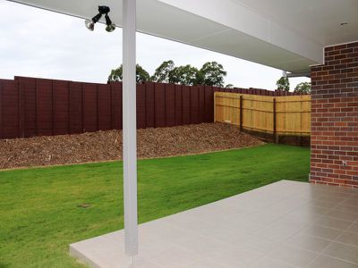 12 O'CONNELL Parade, Urraween