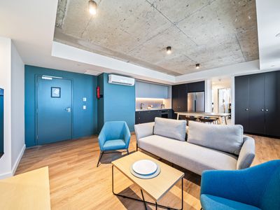 555 Wellington Street, Perth