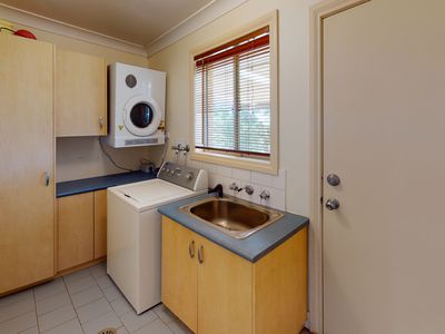 75 Websdale Drive, Dubbo