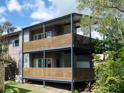 9 McNab Avenue, Tewantin