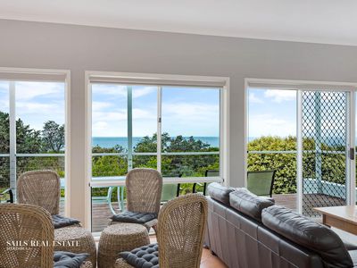 2 / 180 Pacific Way, Tura Beach