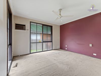 170 James Cook Drive, Endeavour Hills