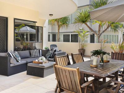 1 / 64 Parkyn Parade, Mooloolaba