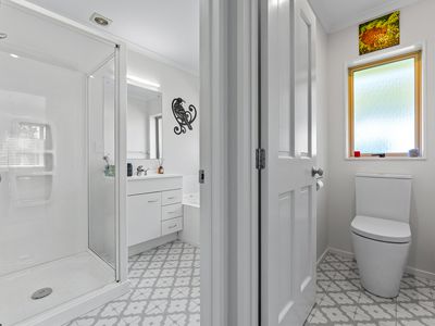 7 Omana Avenue, Shelly Beach, Helensville