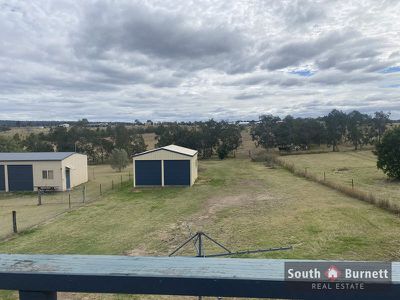 8 Rippingale Street, Moffatdale