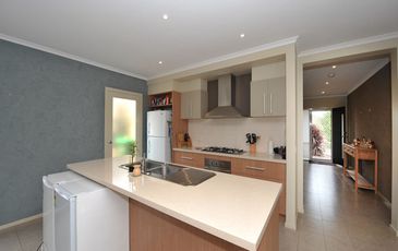 7 Botanic Drive, Pakenham