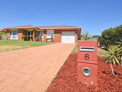 6 Cyril Towers Street, Dubbo