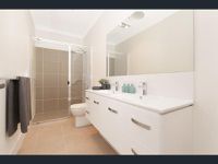 51 / 4 Lewis Place, Manly West