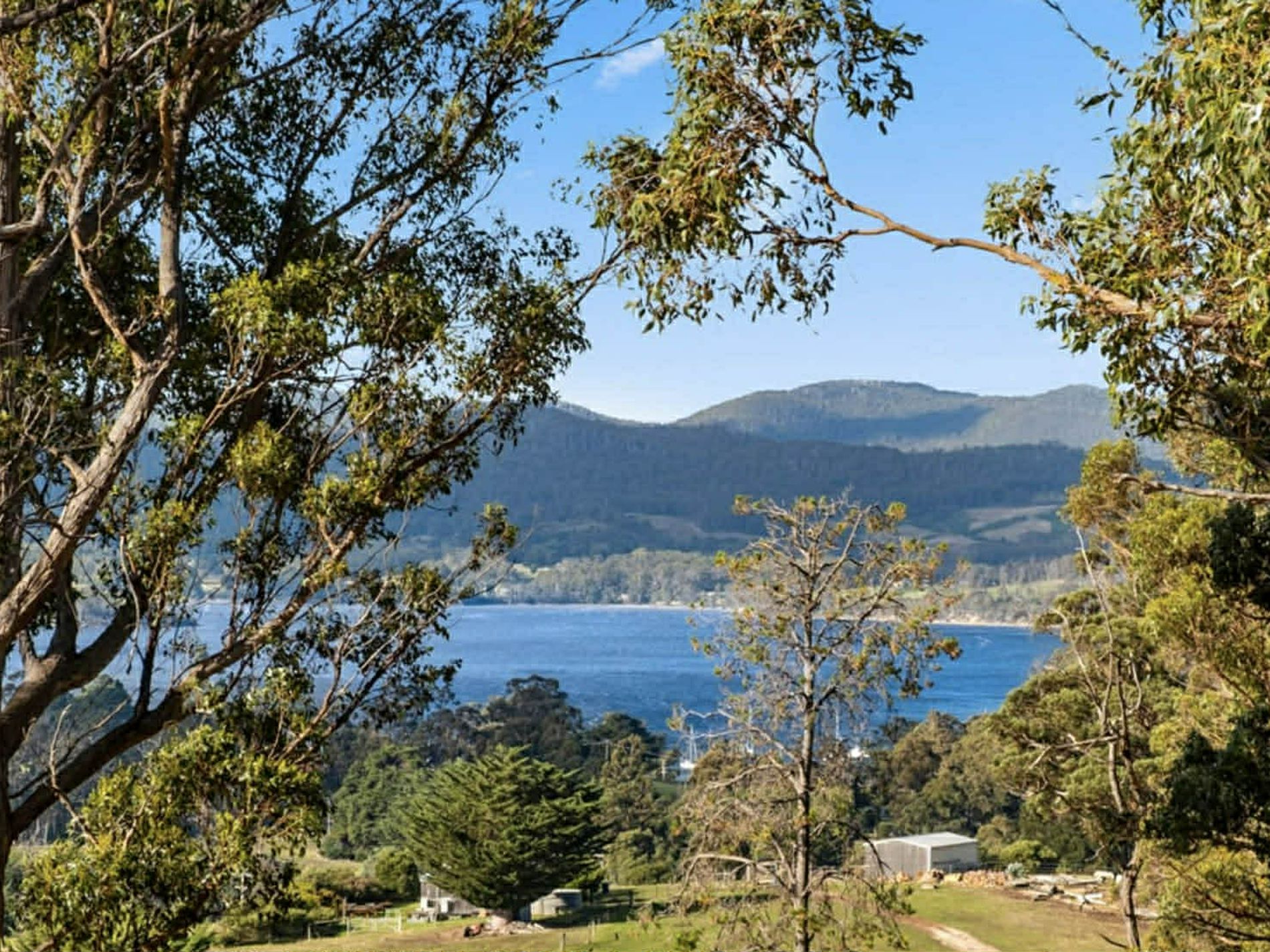 Lot 2, Direens Road, Lymington