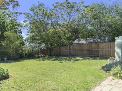 52 Princes Highway, Milton