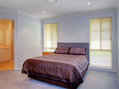 20 Hartfield Avenue, Horsley