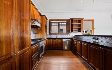70 WOODS STREET, Beaconsfield