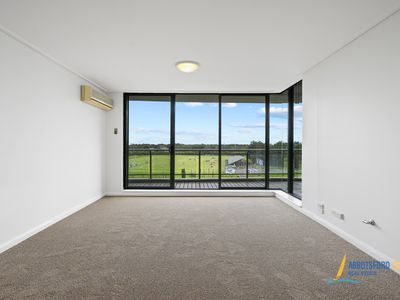 124 / 27 Bennelong Parkway, Wentworth Point