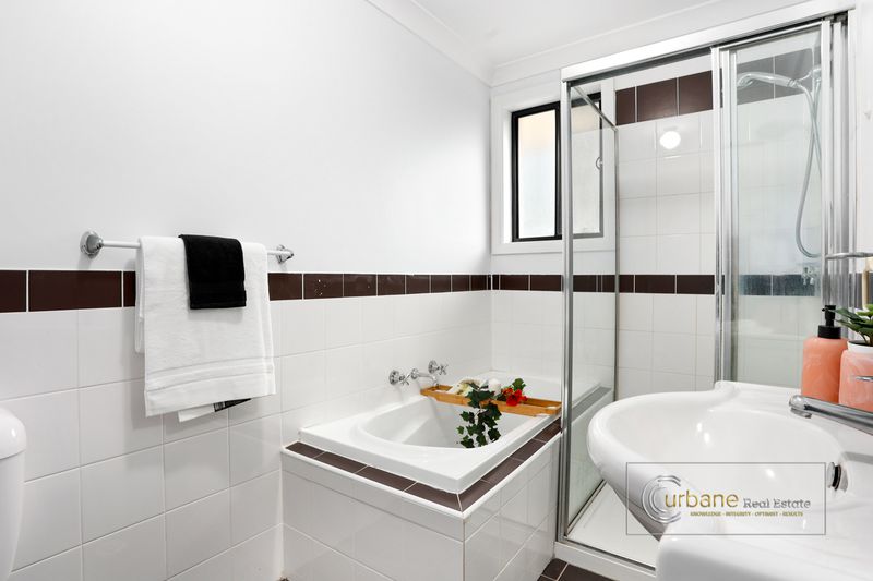 1 / 41 Doonside Crescent, Blacktown