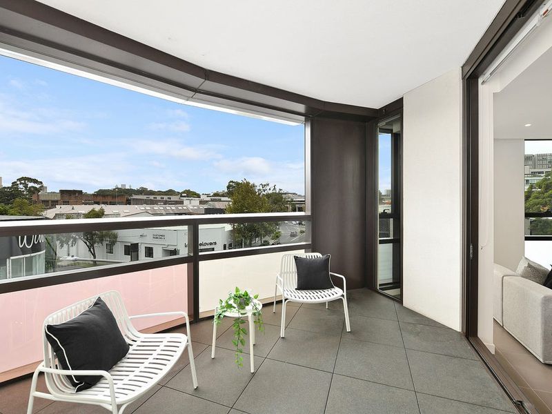 306 / 960 Bourke Street, Zetland