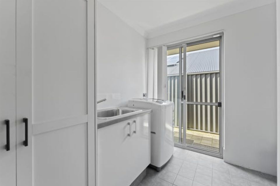 10 Greenock Rd, Baldivis