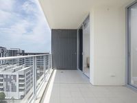 4042 level 9 / 37C Harbour Road, Hamilton