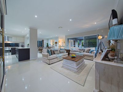 1 Feathertail Pl, Gumdale