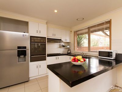 16 General Joshua Drive, Hampton Park