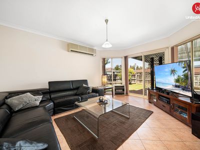 2 Stradbroke Avenue, Green Valley