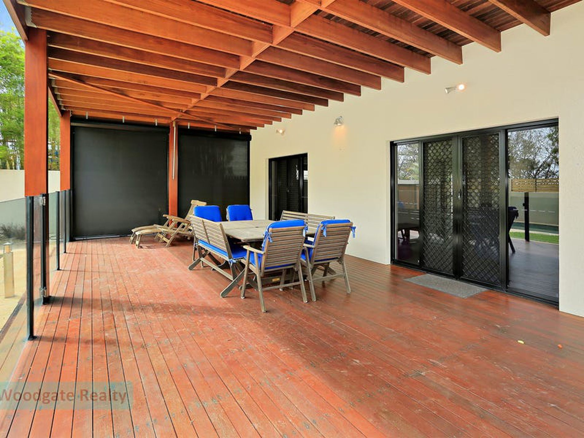 31 Esplanade, Woodgate
