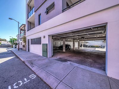 9 / 2 Pisconeri Street, Perth