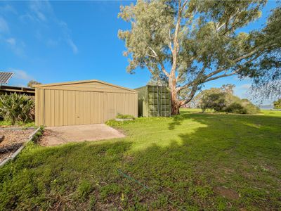 2571 Murray Valley Highway, Mystic Park