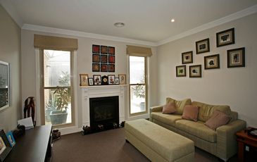 9 Lancaster Way, Beaconsfield