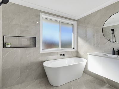 24 Peppermint Drive, Worrigee