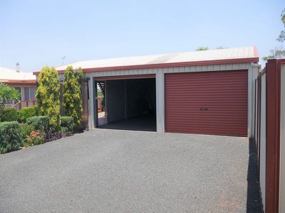 11 Meek Street, Tingoora