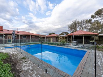 2 Weldon Power Court, Horsham