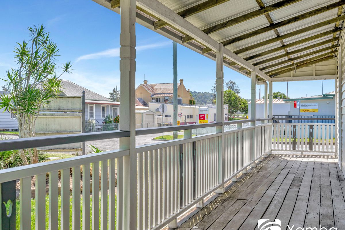 18-20 Clyde Street, Maclean