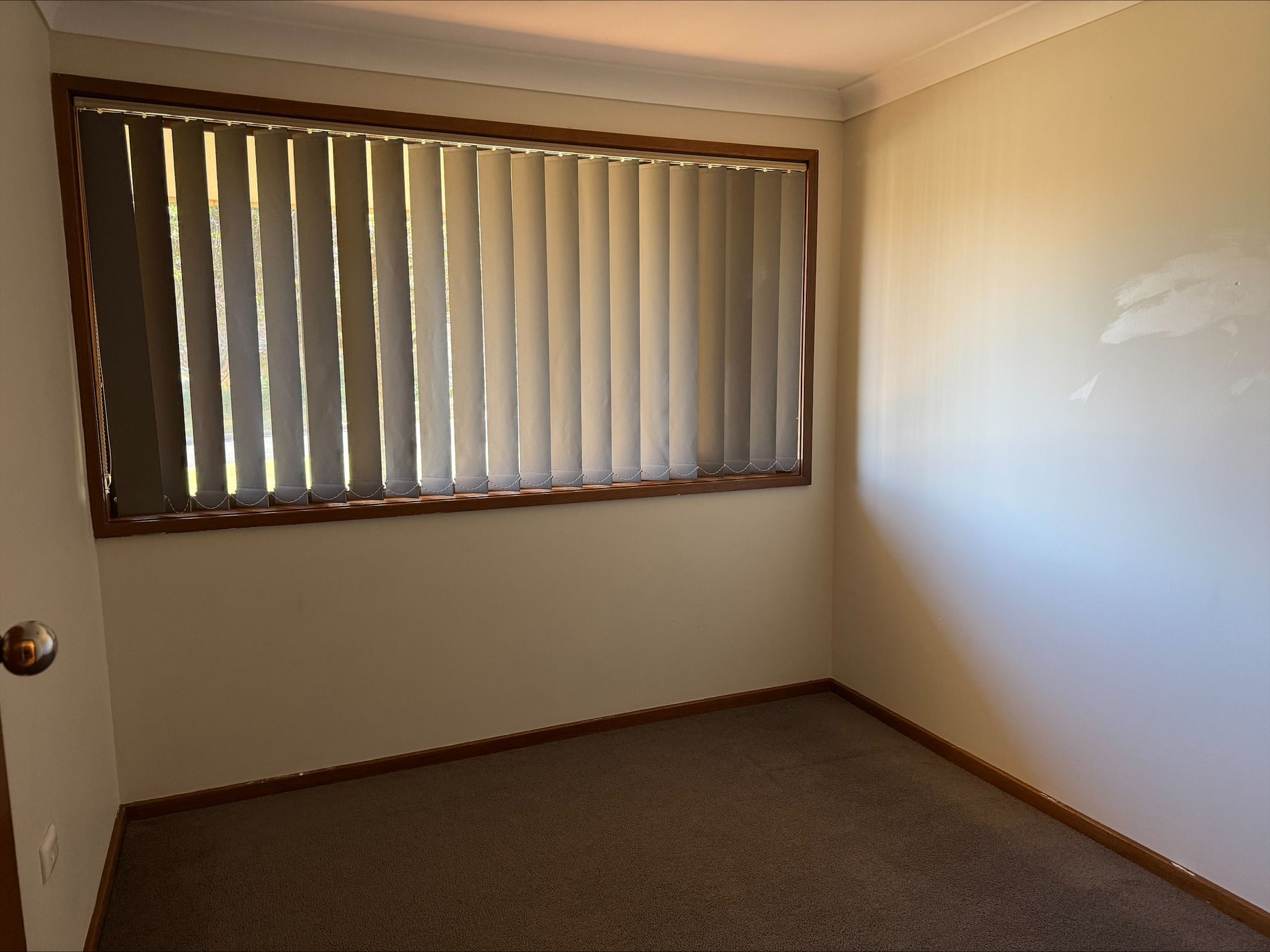 13 Mengarvie Road, Parkes