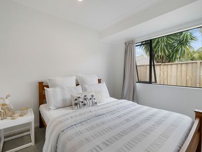 9 Suncrest Drive, West Harbour