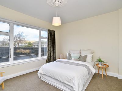 36 Hopkins Street, Woolston