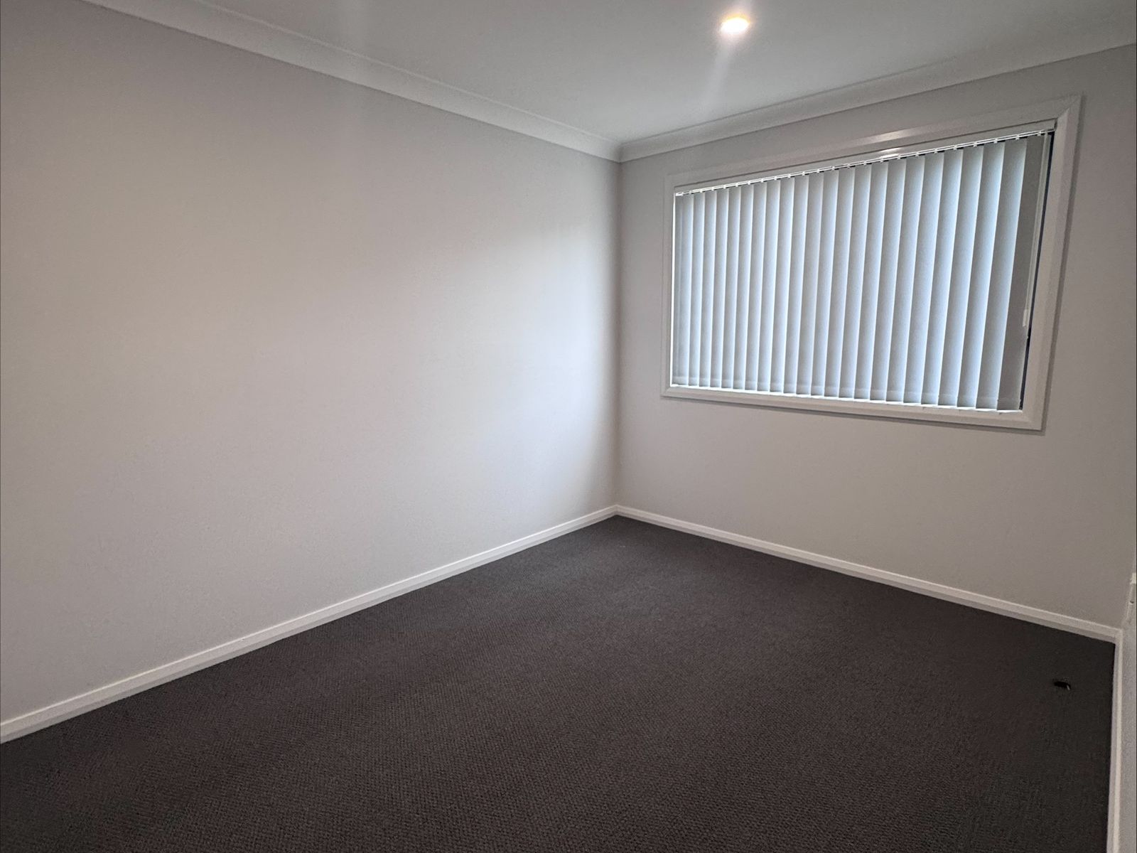 2 / 66 Rowland Avenue, Wollongong