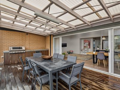 14 Maple Drive, Romsey