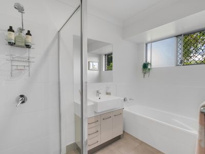 2 / 15 Tenni Street, Redlynch