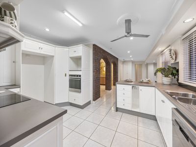 13 Coorong Avenue, Mundingburra