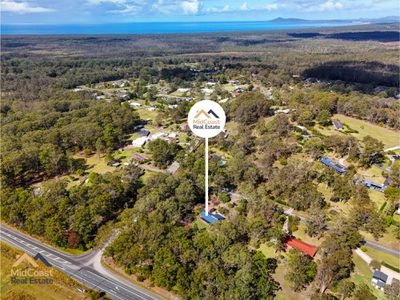 1 Woodlands Drive, Hallidays Point