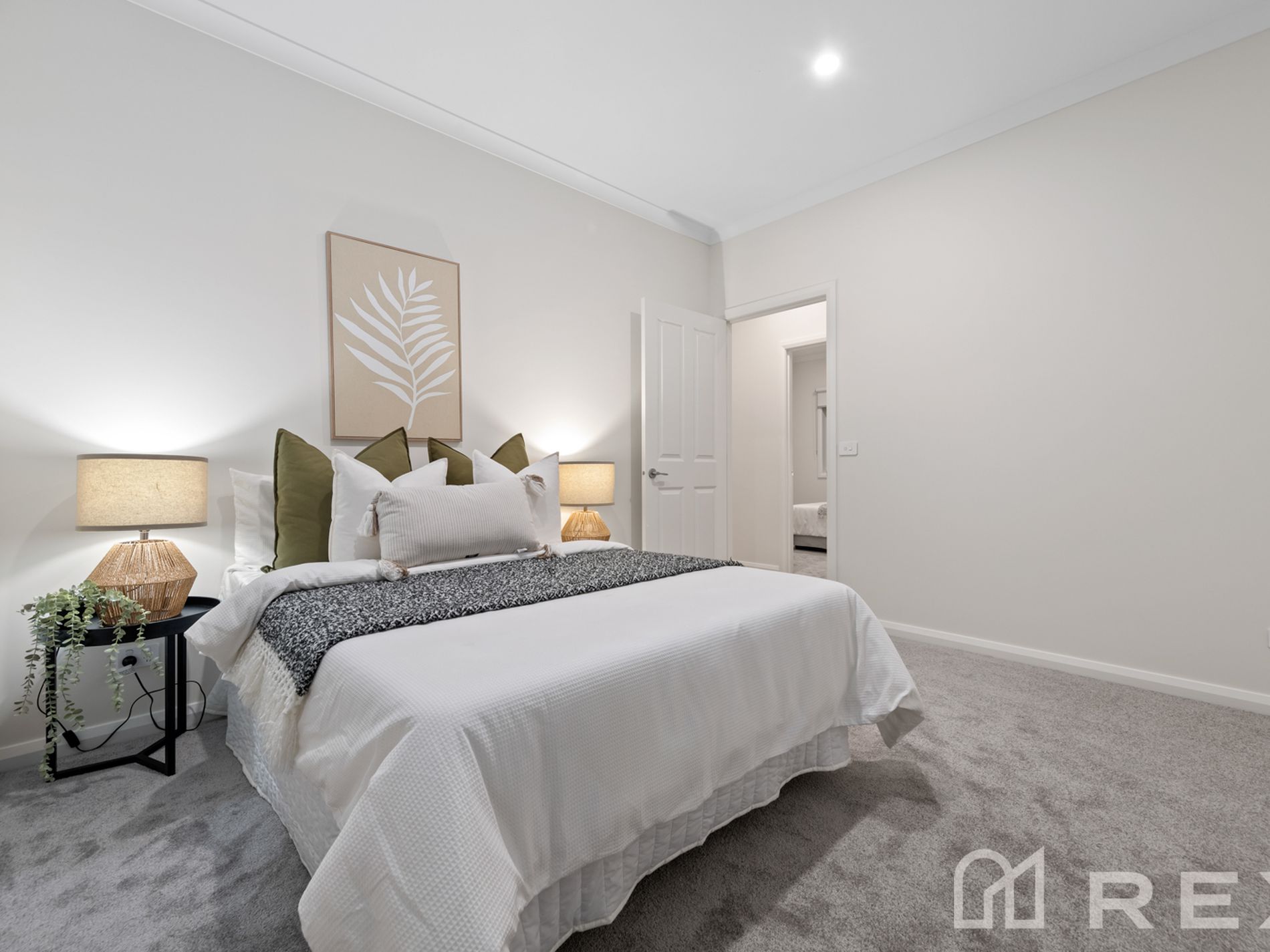 4 Yering Place, Officer