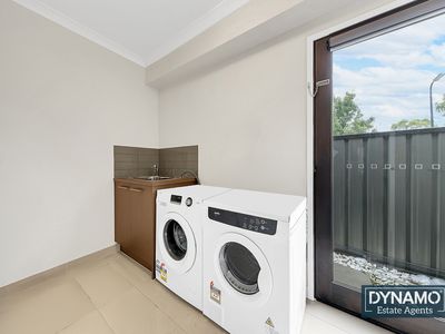 77 Blubell Drive, Craigieburn