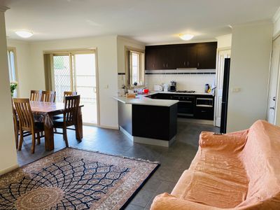 32 Kerford Crescent, Point Cook