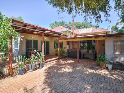 33 Ardagh Avenue, Kalgoorlie